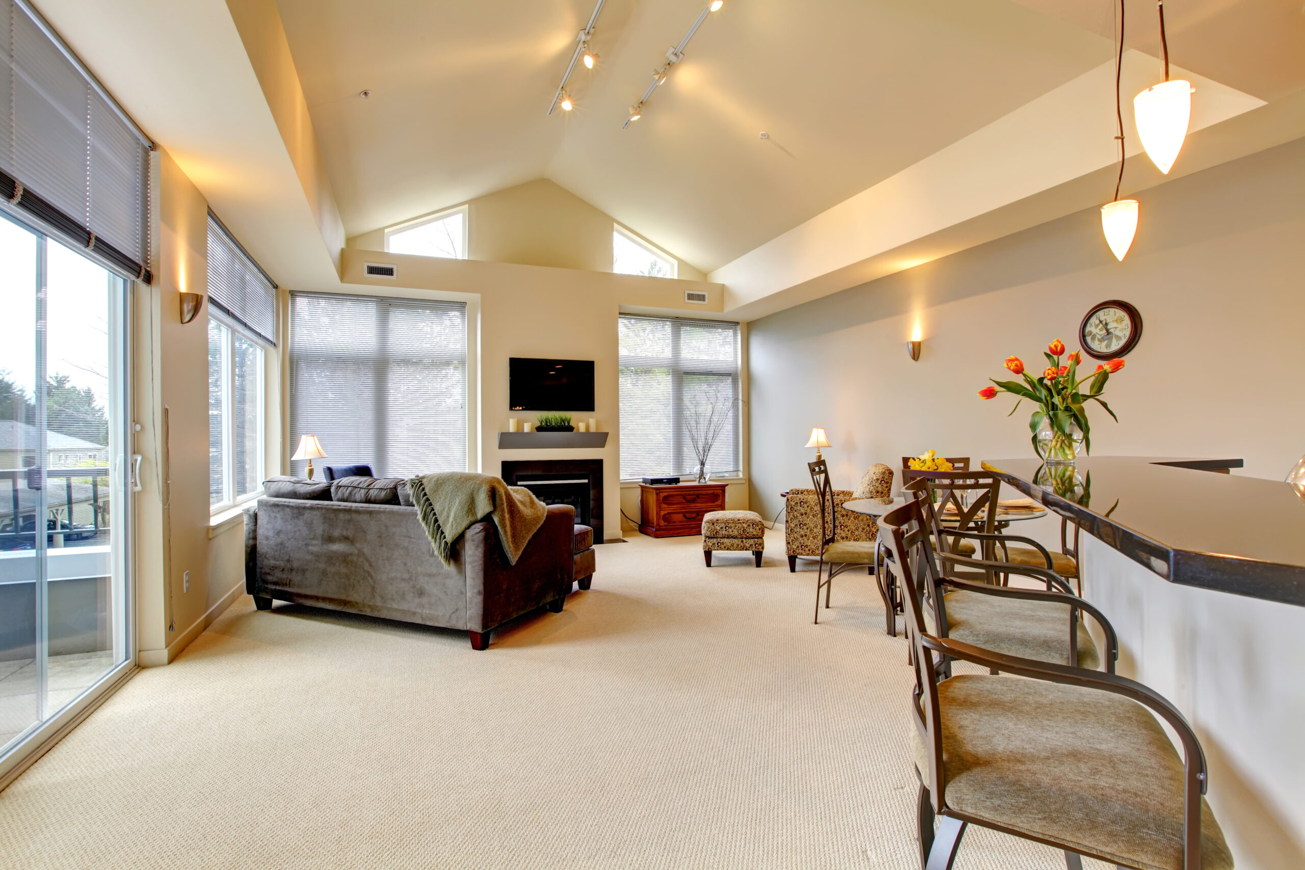 Large Modern Luxury Apartment Living Room With Kitchen Bar.